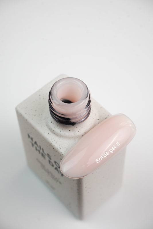 Bottle Gel 11 · NOTD