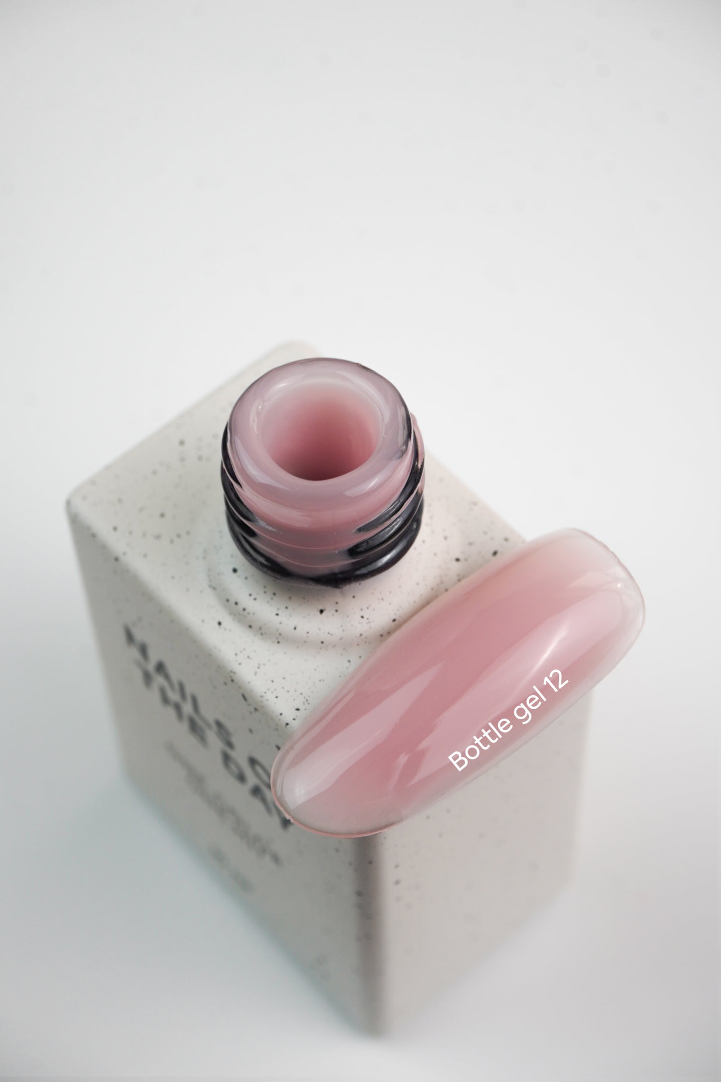 Bottle Gel 12 · NOTD